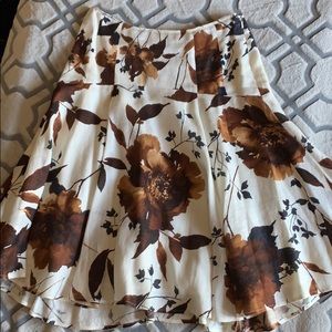 Grace Dane Lewis In Petite Vintage Floral Skirt